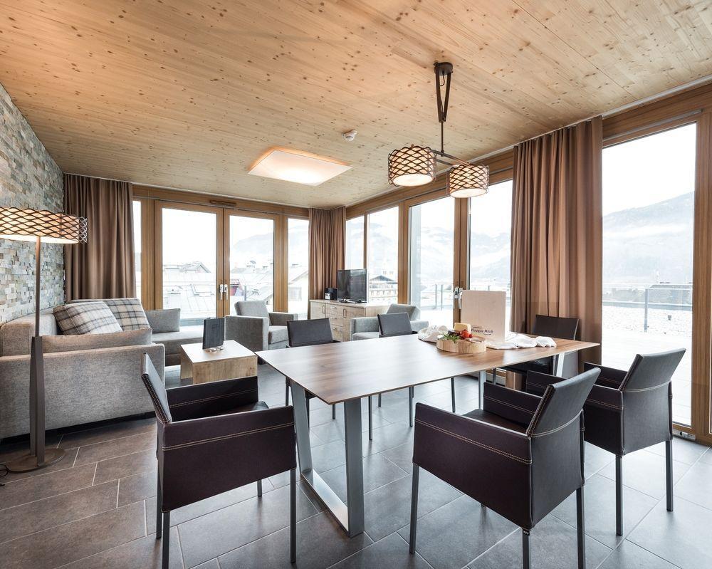 Apartment Centrum - Steinbock Lodges Zell am See Buitenkant foto