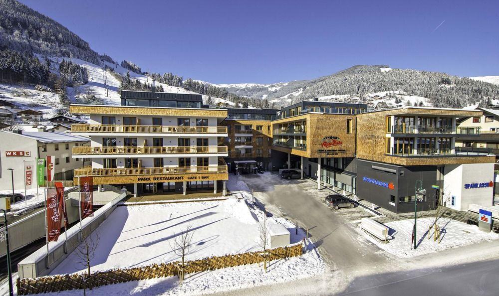 Apartment Centrum - Steinbock Lodges Zell am See Buitenkant foto